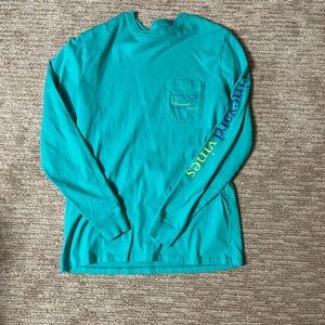 NWOT Men’s Vineyard Vines long sleeve shirt. Color: teal. Size: small.